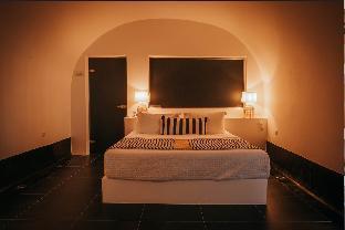 San Antonio Luxury Hotel Oia  Exterior photo